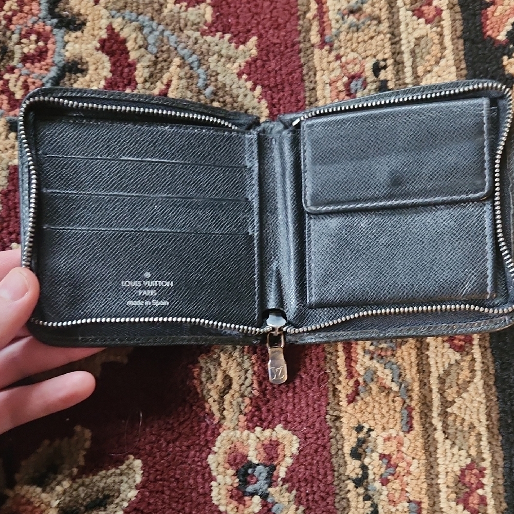 Louis Vuitton Black Bifold Wallet